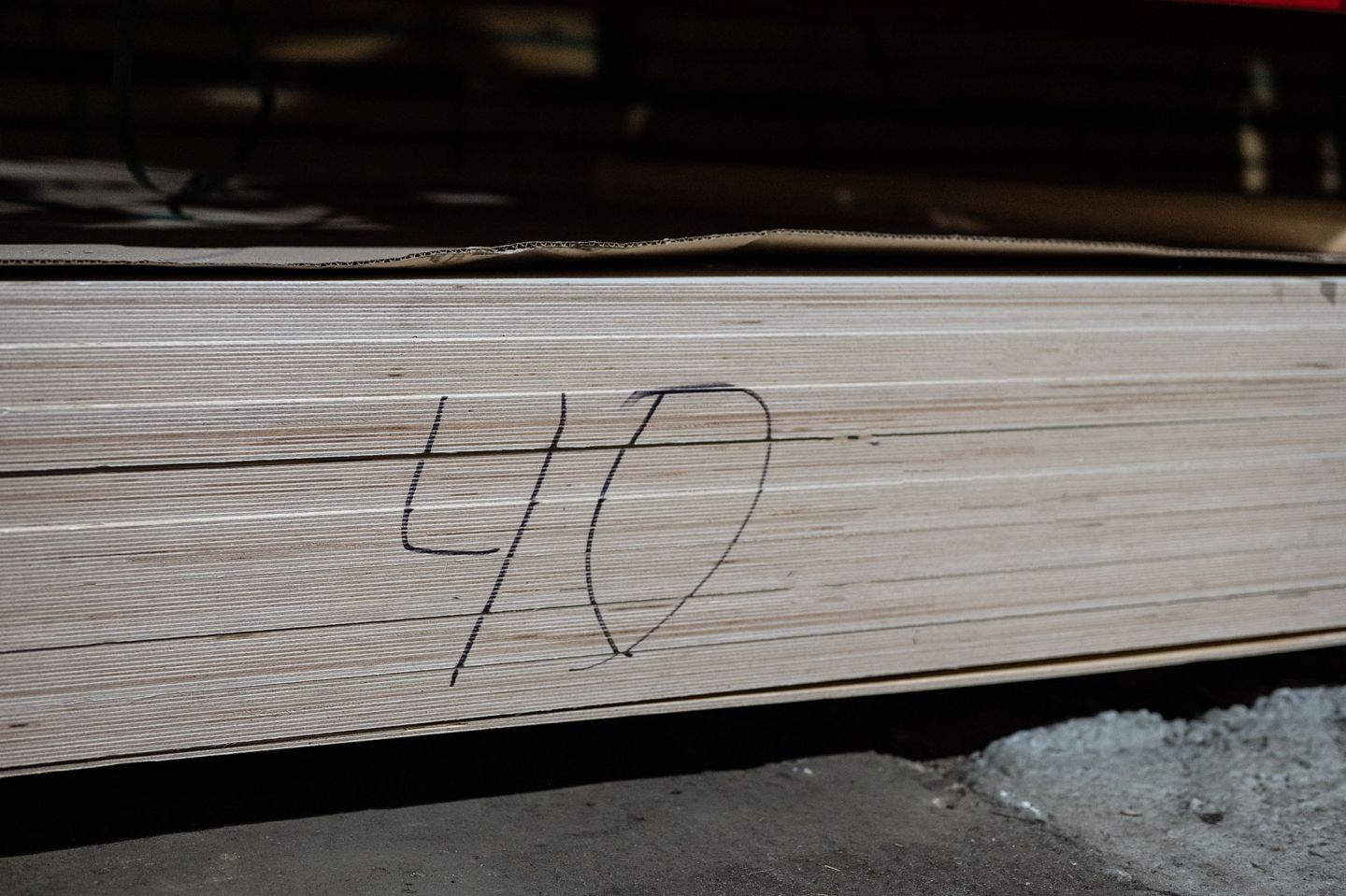 Фанера ФСФ 40мм 2440х1220 мм сорт 4/4 нешлифованная березовая влагостойкая