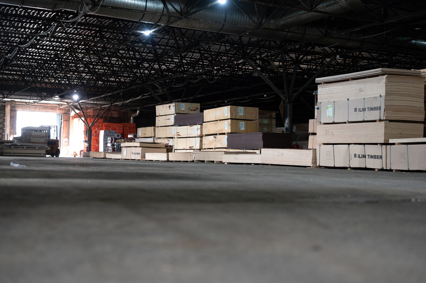 Фанера ФСФ 12мм 2440х1220 мм сорт 1/2 шлифованная хвойная влагостойкая  Лиственница