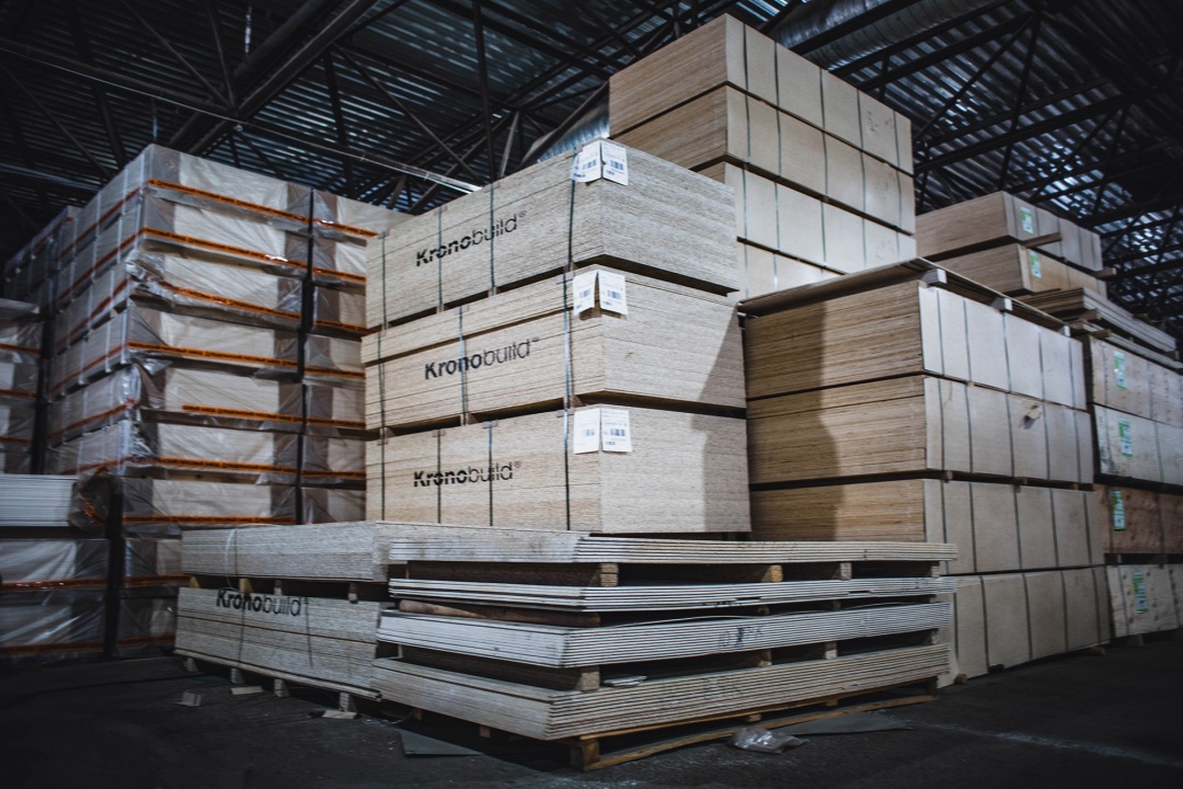 Важность правильного хранения стройматериалов на складе