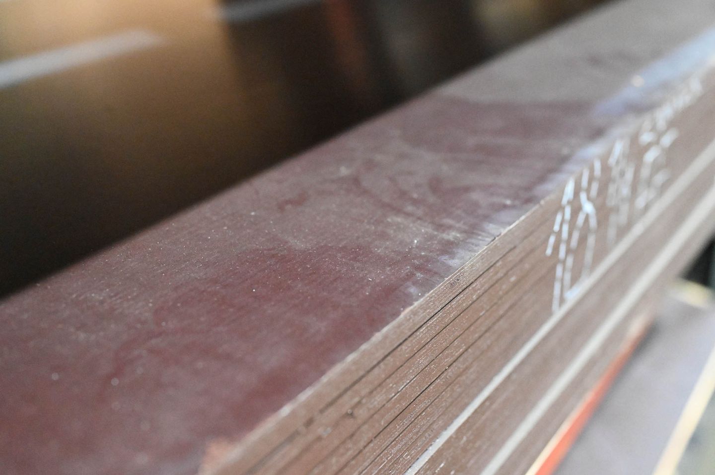 Фанера ФОФ ламинированная 18мм 2440х1220 мм сорт 3/3 березовая DECK 350