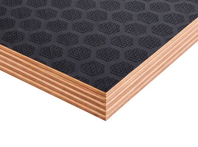 Фанера ФОФ сетчатая 18мм 2500х1250 мм сорт 1/1 березовая 120/120 HEXA